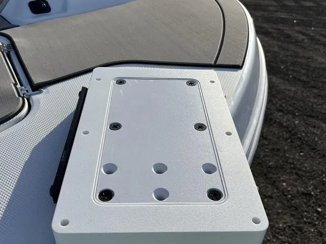 Slide: The Image of Hurricane Center Console 24 OB 2025 - 5