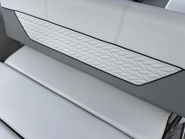 Slide: The Image of Godfrey Monaco 235 C 27" iMPACT Center Tube Package 2025 - 20