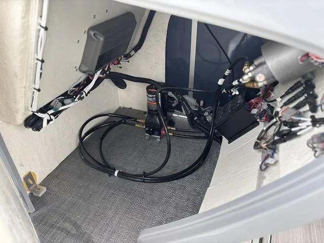 Slide: The Image of Godfrey Monaco 235 C 27" iMPACT Center Tube Package 2025 - 32