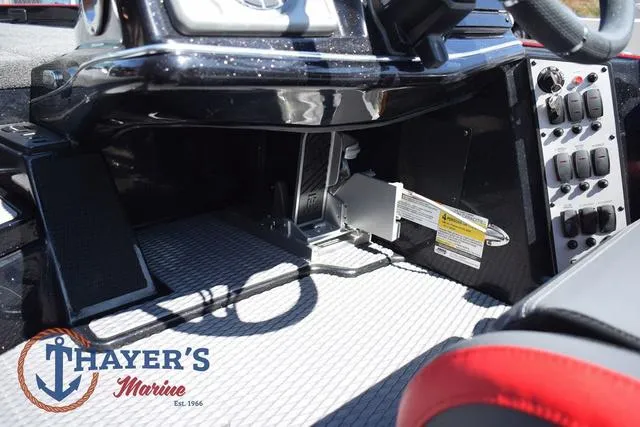 Slide: The Image of Caymas CX19 PRO 2025 - 14