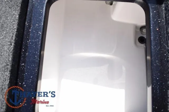 Slide: The Image of Caymas CX19 PRO 2025 - 25