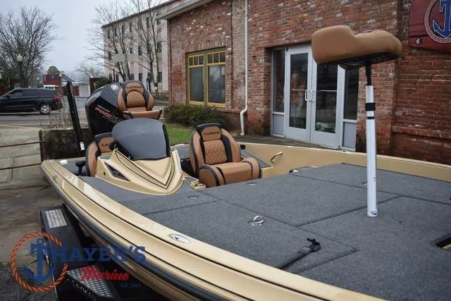 Slide: The Image of Caymas CX 20 PRO 2025 - 16