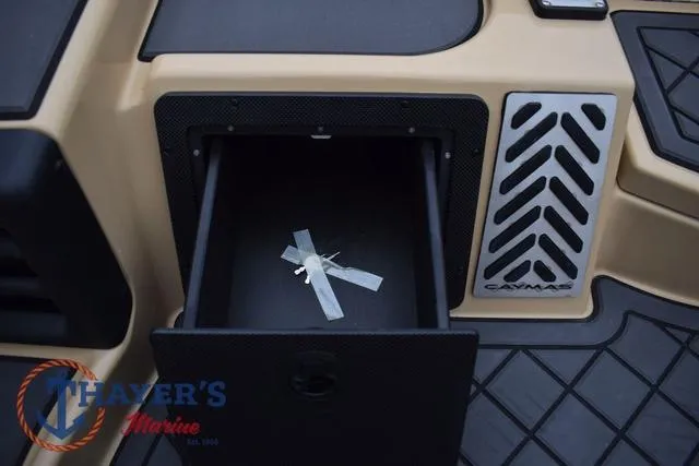 Slide: The Image of Caymas CX 20 PRO 2025 - 27