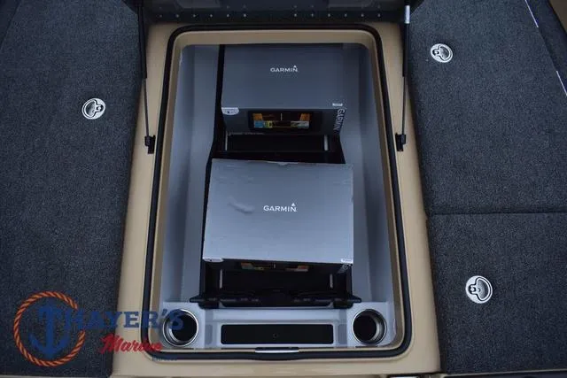 Slide: The Image of Caymas CX 20 PRO 2025 - 36