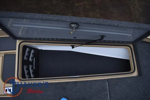 Slide: The Image of Caymas CX 20 PRO 2025 - 38