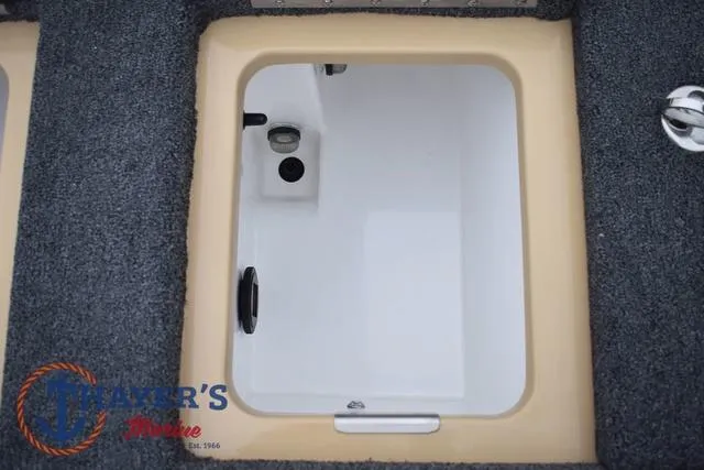 Slide: The Image of Caymas CX 20 PRO 2025 - 42