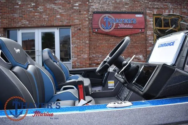 Slide: The Image of Ranger Z520R Cup-Equipped 2025 - 12