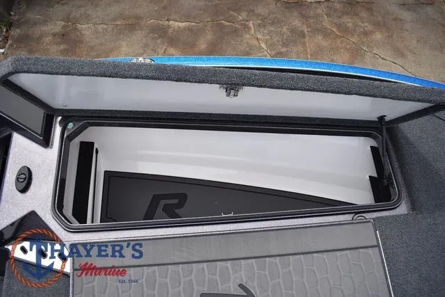 Slide: The Image of Ranger Z520R Cup-Equipped 2025 - 31