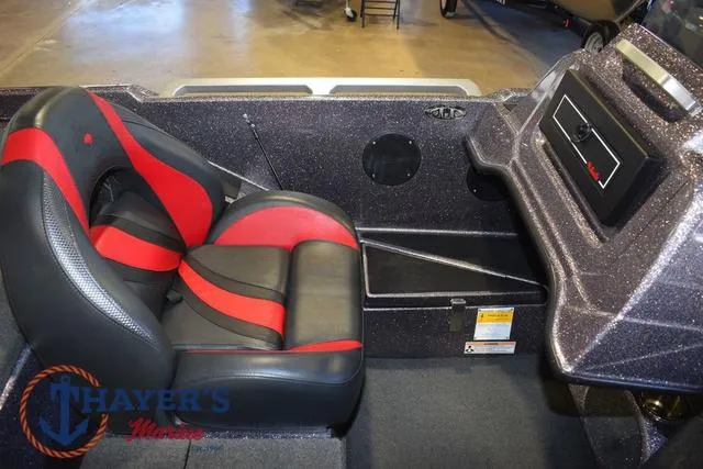 Slide: The Image of Bass Cat Lynx 2018 - 25