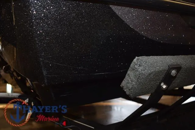 Slide: The Image of 2016 Stratos 176 VLO™ boat hull detail at Thayer's Marine showroom. - 36