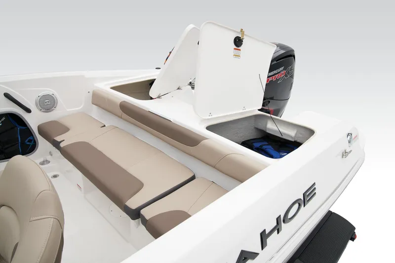 Slide: The Image of Tahoe 185 S 2025 - 56