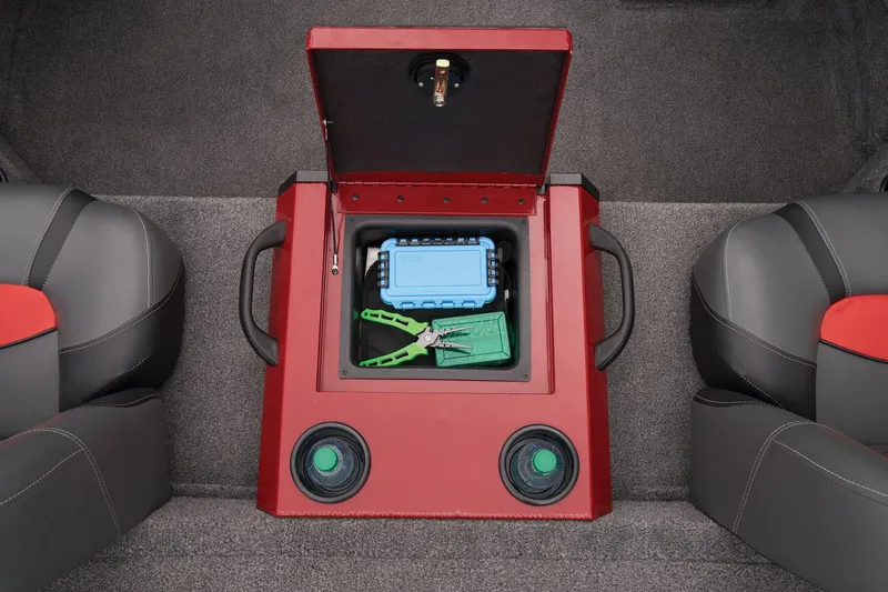 Slide: The Image of Tracker Savage 215 2025 - 50