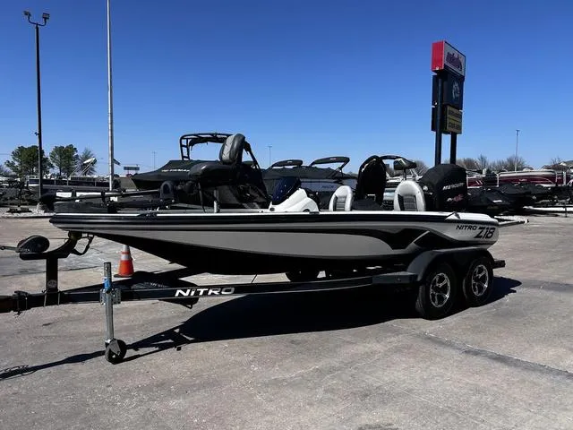 Slide: The Image of Nitro Z18 2017 - 1