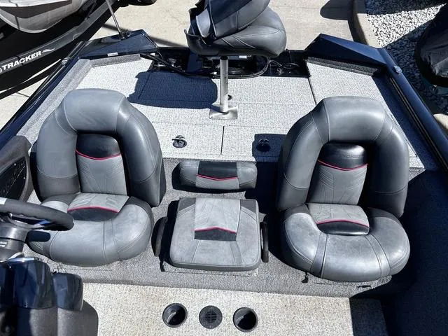 Slide: The Image of 2023 Tracker Pro Team™ 195 TXW Tournament Edition boat interior with gray seating. - 6
