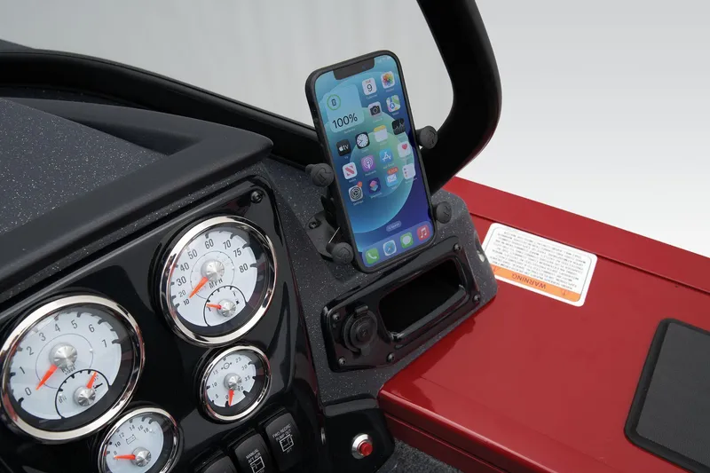 Slide: The Image of Tracker Targa V-18 Combo 2025 - 51