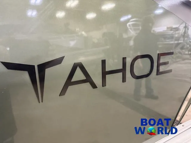 Slide: The Image of Tahoe LTZ 2385 Swingback (VRL) & Honda 4-Stroke EFI 2025 - 40