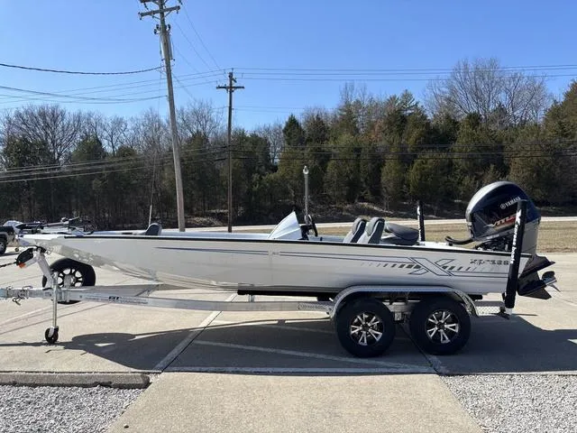 Slide: The Image of Xpress H20 2025 - 11