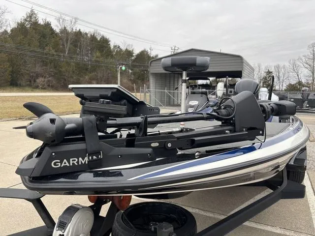 Slide: The Image of 2021 Skeeter FXR21 Limited boat with Garmin equipment, parked outdoors. - 9