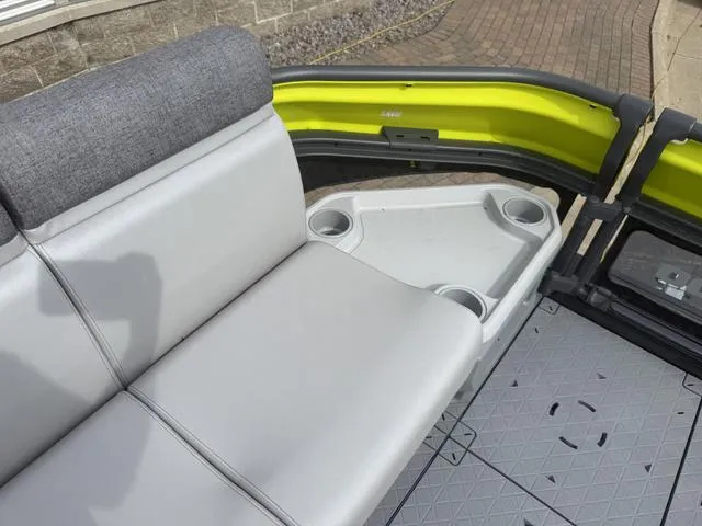 Slide: The Image of Sea-Doo Switch Cruise 21 2025 - 10