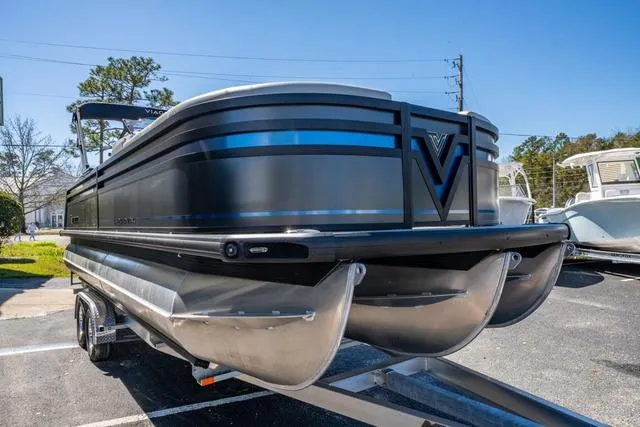 Slide: The Image of Viaggio Z24U Z 2025 - 7