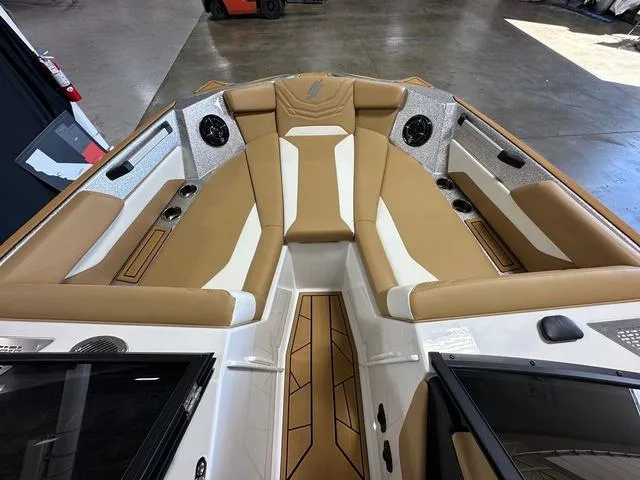 Slide: The Image of ATX 22 TYPE-S 2025 - 14