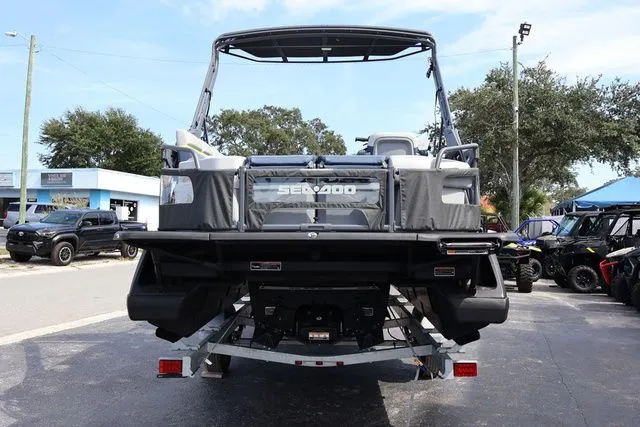 Slide: The Image of Sea-Doo Switch Cruise Limited 21 2025 - 5