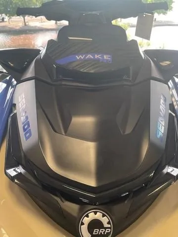 Slide: The Image of Sea-Doo Wake Pro 230 2025 - 6