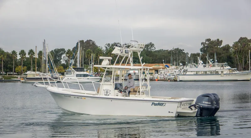 Slide: The Image of Parker Marine 2801 Center Console 2018 - 14