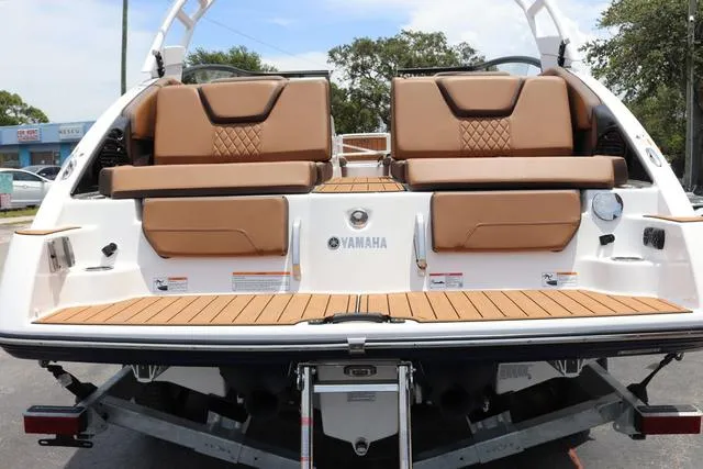 Slide: The Image of Yamaha 252SD-YACHT BLUE-GALVANIZED 2025 - 12