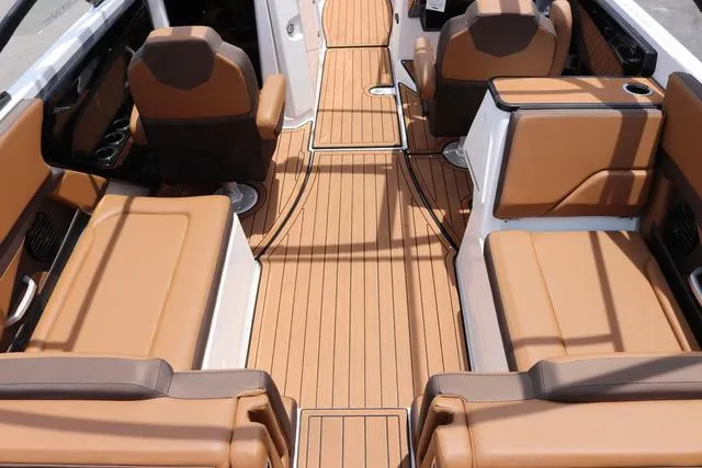 Slide: The Image of Yamaha 252SD-YACHT BLUE-GALVANIZED 2025 - 13