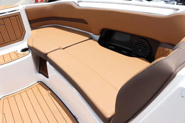 Slide: The Image of Yamaha 252SD-YACHT BLUE-GALVANIZED 2025 - 19