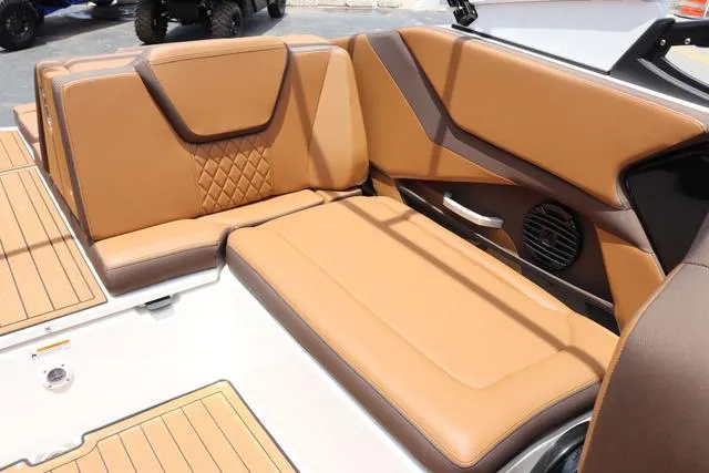 Slide: The Image of Yamaha 252SD-YACHT BLUE-GALVANIZED 2025 - 27