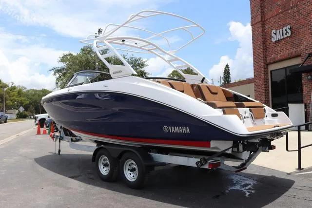 Slide: The Image of Yamaha 252SD-YACHT BLUE-GALVANIZED 2025 - 5