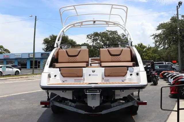 Slide: The Image of Yamaha 252SD-YACHT BLUE-GALVANIZED 2025 - 6