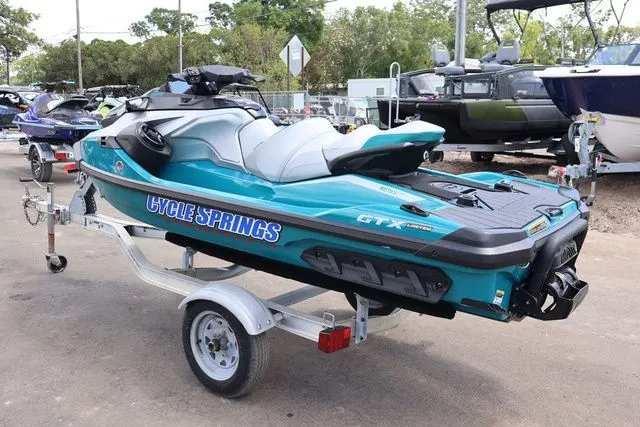 Slide: The Image of Sea-Doo GTX Limited 325 2025 - 3