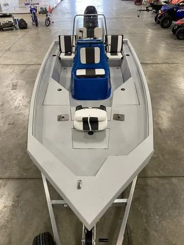 Slide: The Image of Excel Bay Pro Elite 203 2025 - 6