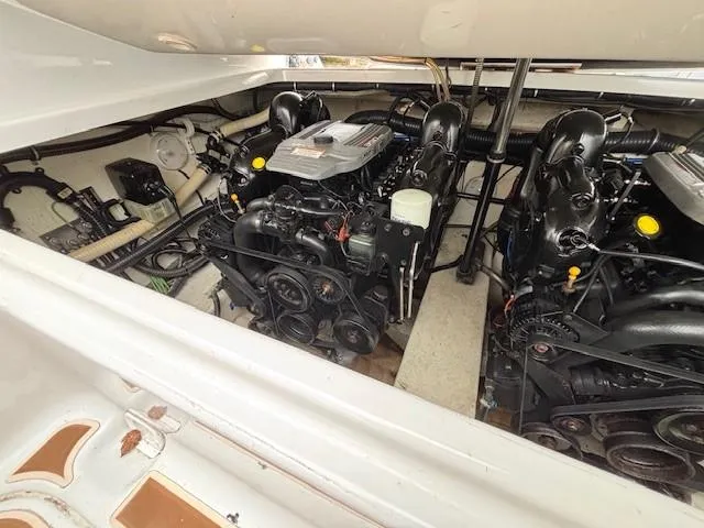 Slide: The Image of Formula 290 Bowrider 2013 - 15