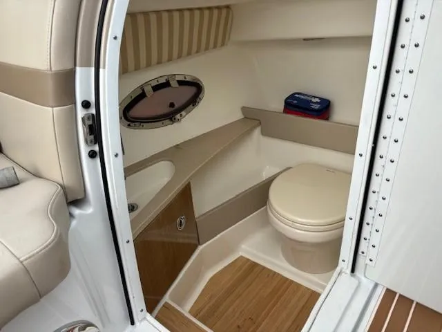 Slide: The Image of Formula 290 Bowrider 2013 - 9