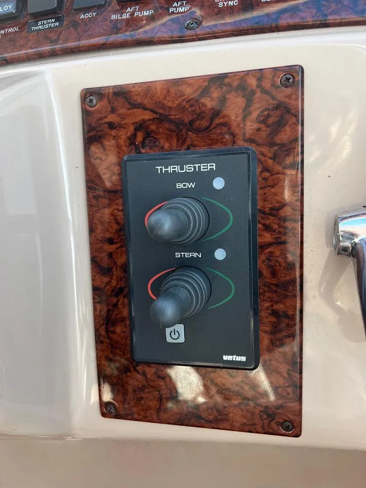 Slide: The Image of Control panel for bow and stern thrusters on a 2003 Sea Ray 390 Motor Yacht. - 18