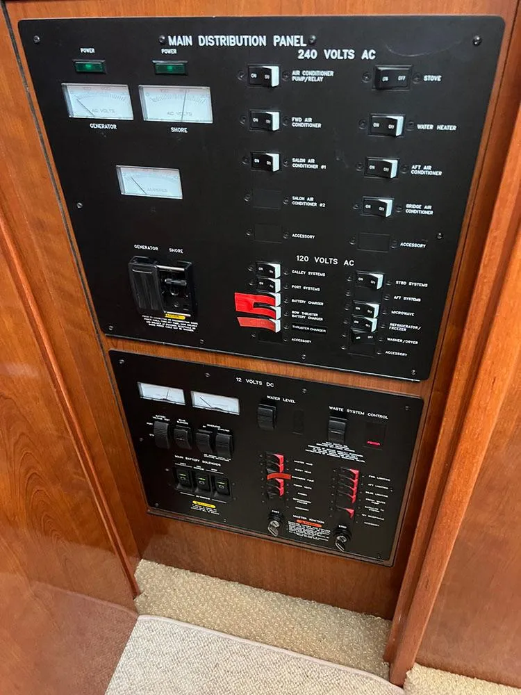 Slide: The Image of Electrical control panel on a 2003 Sea Ray 390 Motor Yacht. - 39