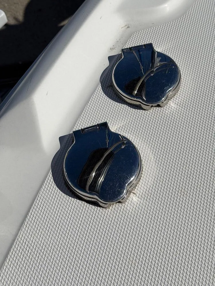 Slide: The Image of Sea Ray 390 Motor Yacht 2003 - 57