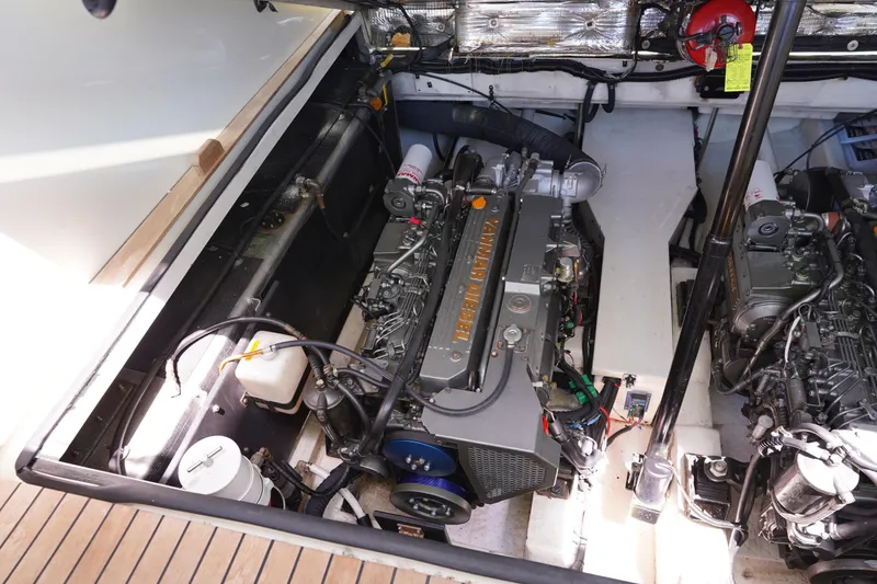 Slide: The Image of Little Harbor Whisper Jet 2002 - 59