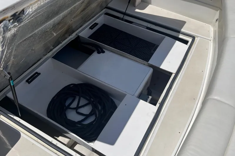 Slide: The Image of Little Harbor Whisper Jet 2002 - 68