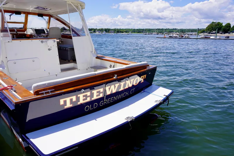 Slide: The Image of Little Harbor Whisper Jet 2002 - 72