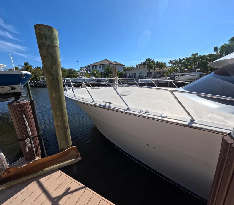 Slide: The Image of Hatteras 55 Convertible 2001 - 65