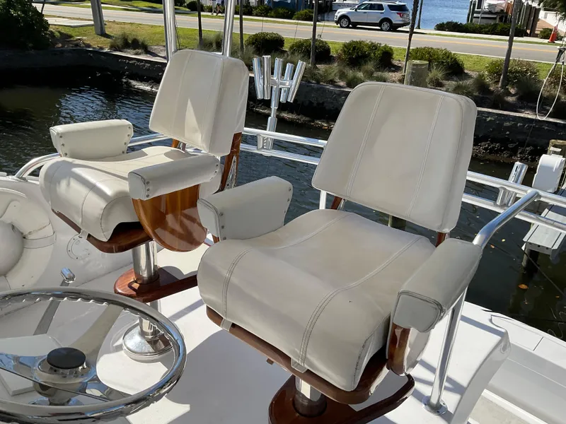 Slide: The Image of Hatteras 55 Convertible 2001 - 75