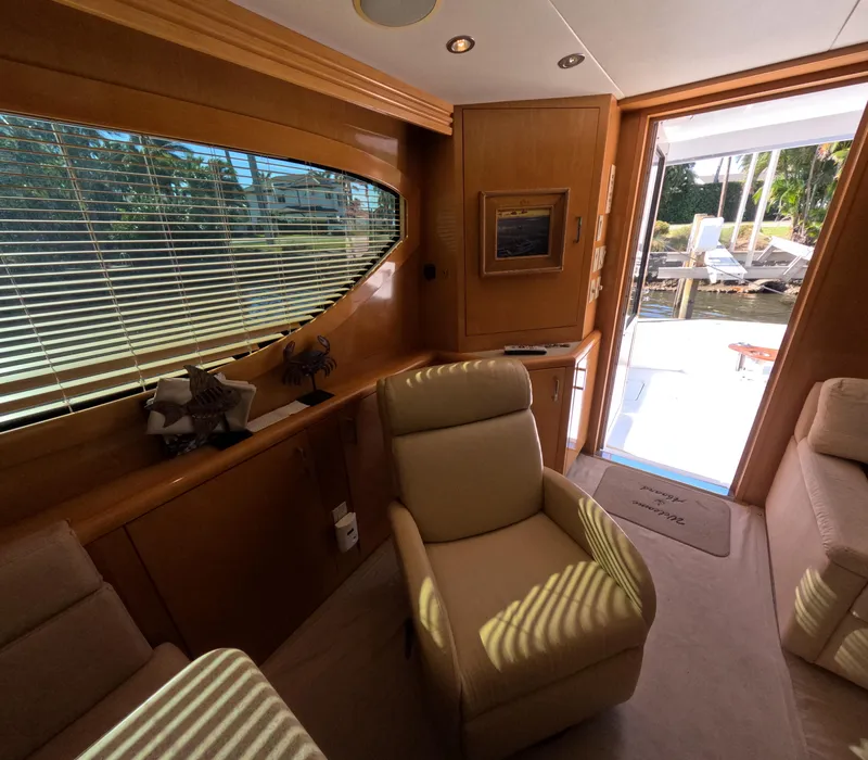 Slide: The Image of Hatteras 55 Convertible 2001 - 77