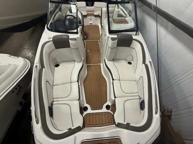 Slide: The Image of Yamaha 242LS 2014 - 2