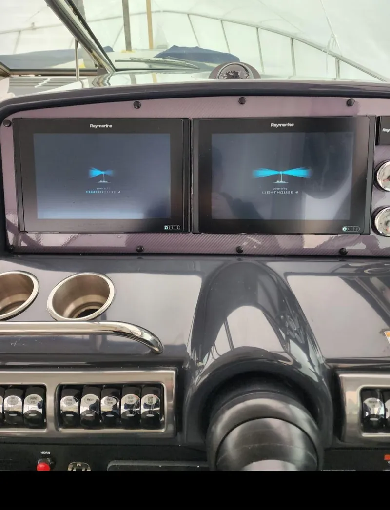 Slide: The Image of Formula Performance Cruiser 2018 - 13