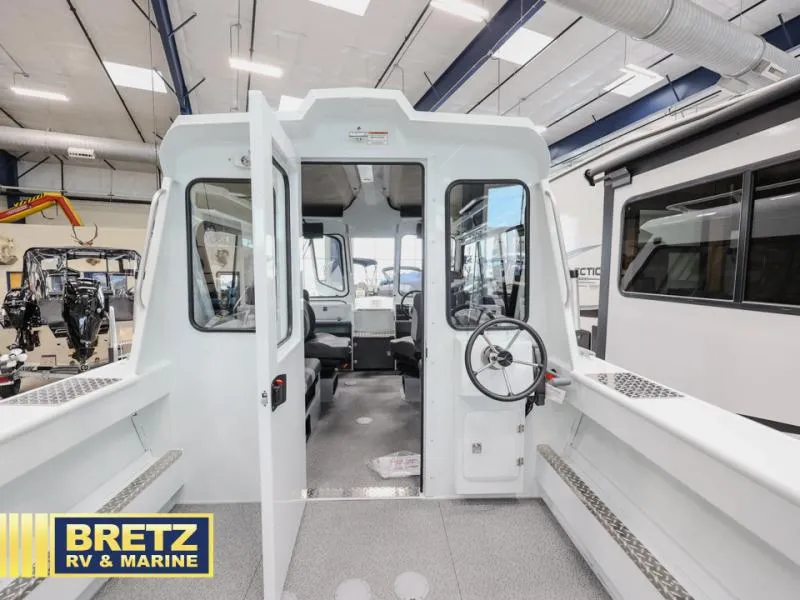 Slide: The Image of Sea Runner SR HT 2025 - 6